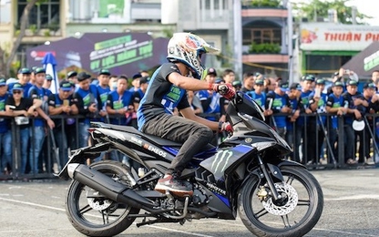 Yamaha tặng hàng trăm môtô TFX và R3 cho khách mua xe Exciter