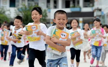 Phụ huynh Trung Quốc lo thiếu trường cho con