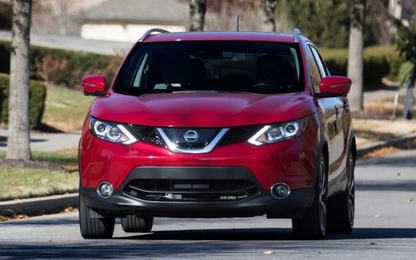 Nissan triệu hồi hơn 1,2 triệu xe lỗi camera lùi