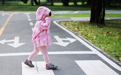 12 nguyên tắc an toàn giao thông trẻ cần biết