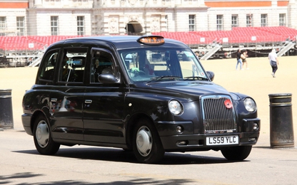 Xe taxi biểu tượng của London tới Đông Nam Á
