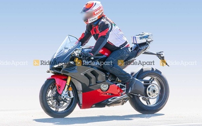 Ducati V4 Superleggera - siêu môtô mạnh 234 mã lực, nặng 161 kg