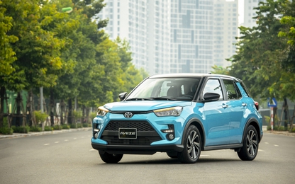 Lượng xe Toyota bán ra tại Việt Nam tăng nhẹ