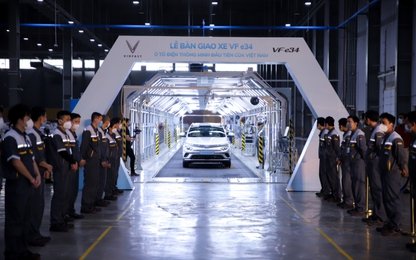 Xe điện VinFast VF e34 chính thức xuất xưởng