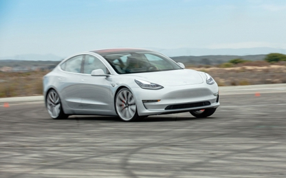 Tesla triệu hồi số lượng lớn xe điện Model 3 và Model S