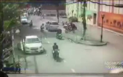 Cảnh sát nổ súng bắt băng trộm trên đường Sài Gòn