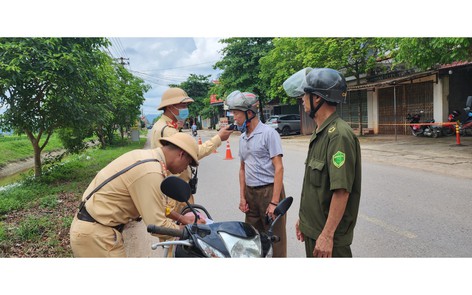 Bắc Giang: Xử lý tài xế "ma men" ngay tại thôn, xóm