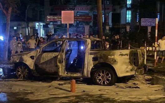 Ô tô liên tục cháy khi nắng nóng, chủ xe cần làm gì?