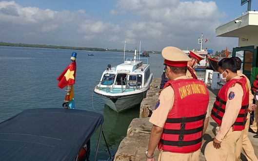 Tăng cường đảm bảo ATGT đường thuỷ nội địa trong mùa mưa bão