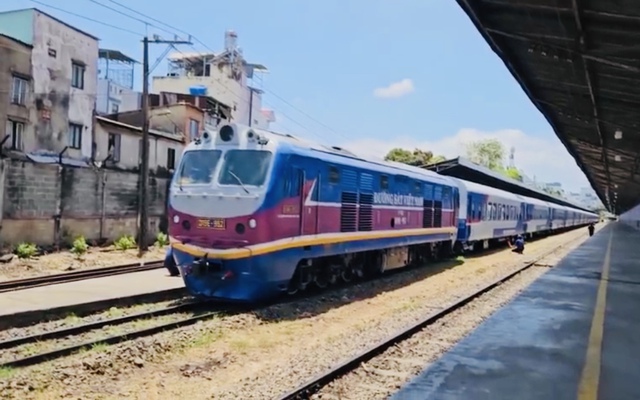 Ngành Đường sắt khai trương đoàn tàu chất lượng cao tuyến Sài Gòn - Đà Nẵng