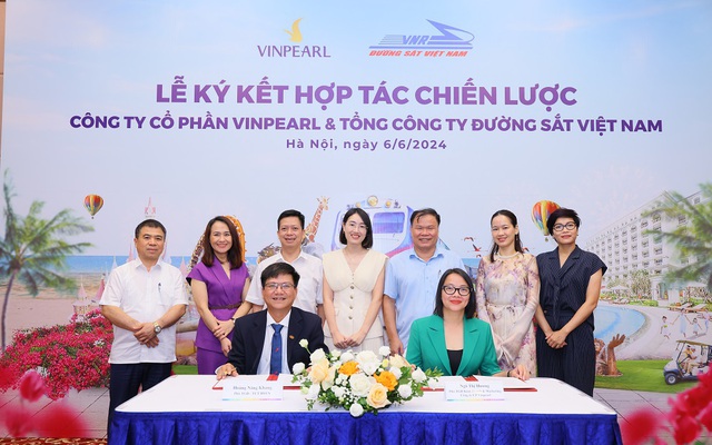 Đường sắt Việt Nam hợp tác Vinpearl thúc đẩy phát triển du lịch