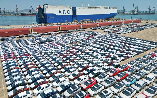 Nhập khẩu ô tô từ Trung Quốc tăng đột biến