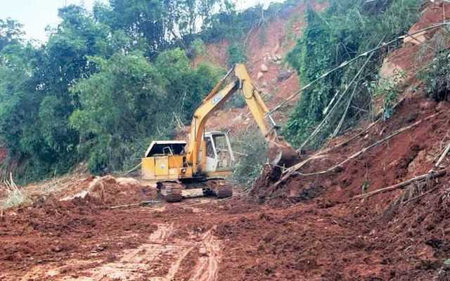 Lâm Đồng: Đèo Gia Bắc thông tuyến từ 17h chiều 8/12, hạn chế xe tải trọng nặng