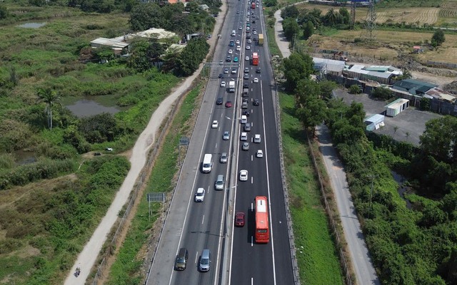 Vận tải Tết Nguyên đán Ất Tỵ: An toàn và thuận tiện