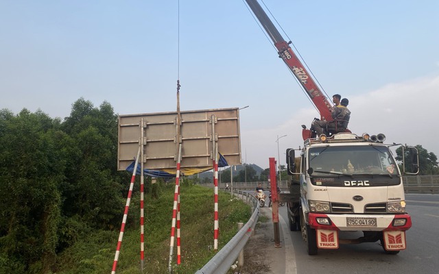 Rà soát, điều chỉnh biển báo cho phù hợp