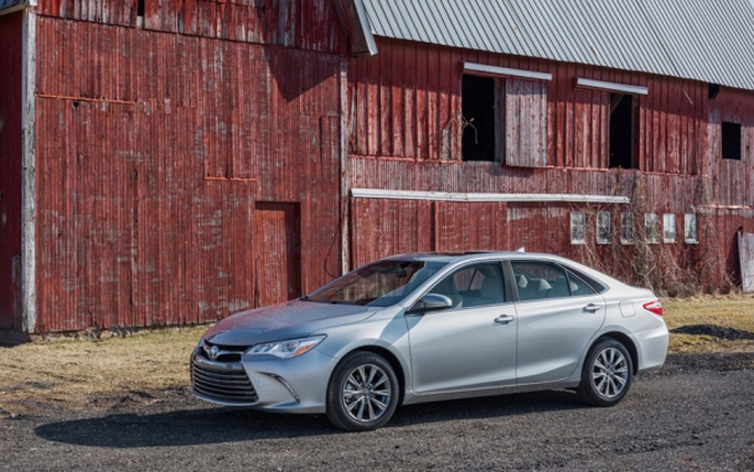 Toyota Camry 2015 review  CarsGuide