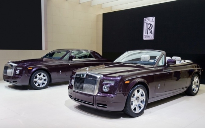 Rolls Royce Phantom Drophead Thông số Bảng giá  Ưu đãi tháng 082023