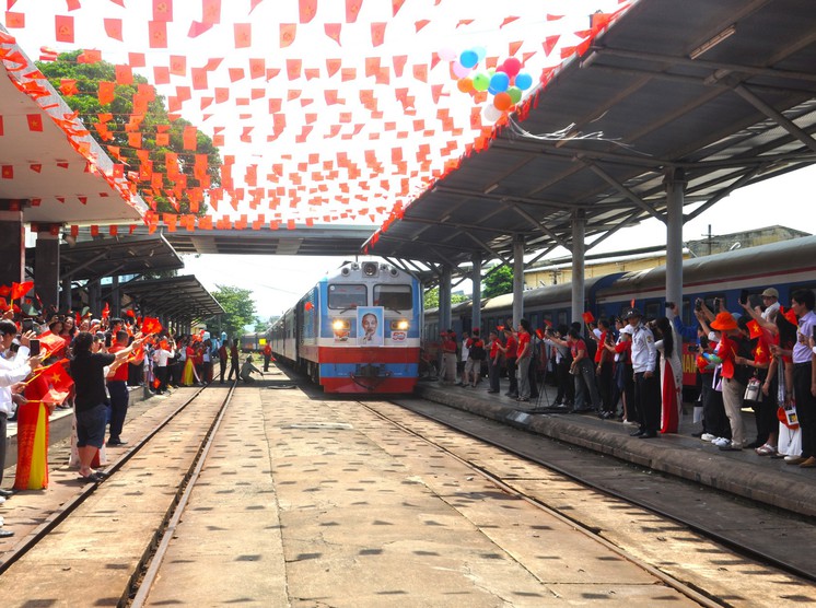 Đoàn tàu Thống nhất