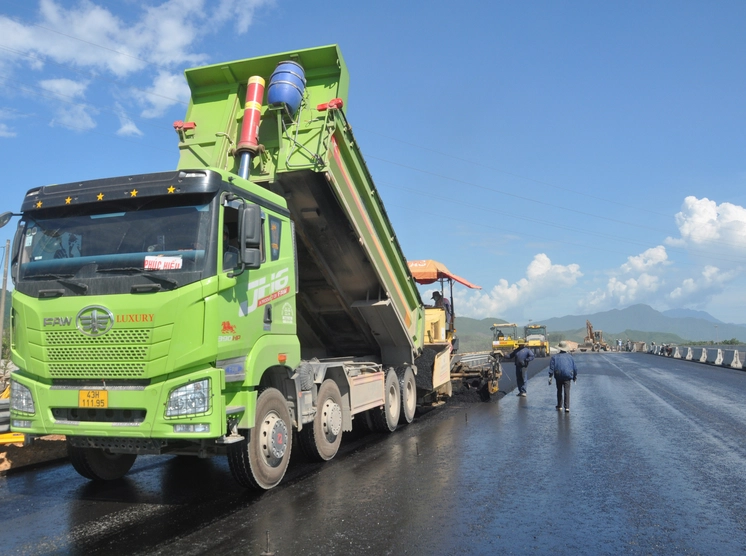 cao tốc Hoà Liên - Tuý Loan
