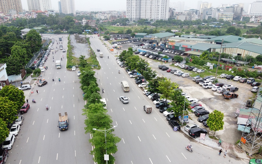 Huyện Thanh Trì có đang né tránh báo chí vì loạt bãi xe không phép trước cổng Bệnh viện K Tân Triều?